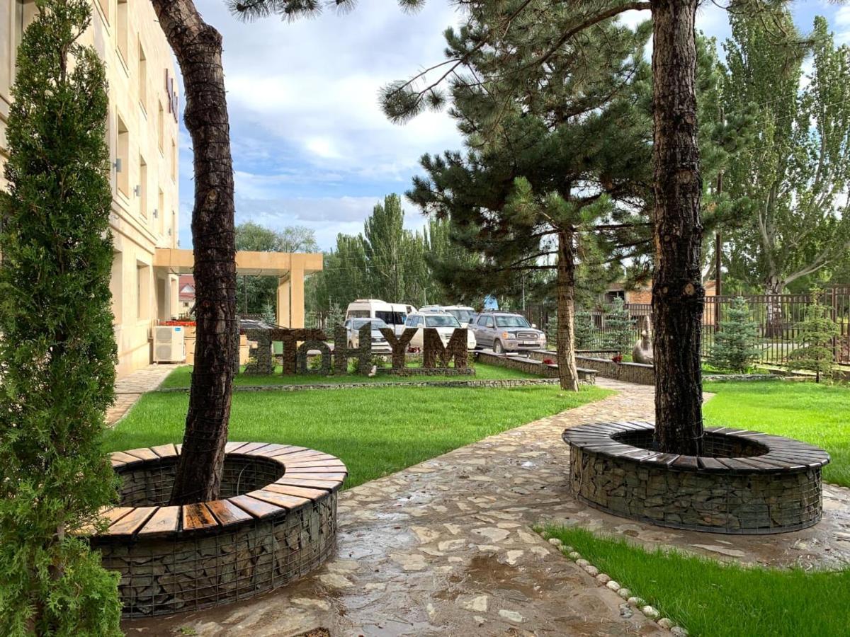 My hotel Karakol Exterior foto